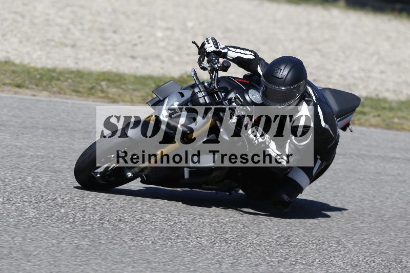 /07 09.04.2026 Cornu Master School ADR/Gruppe blau/4